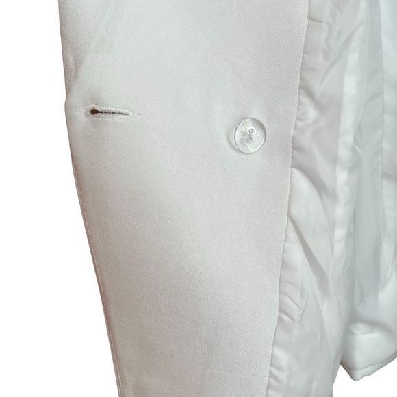 Lioness Palermo White Blazer Gold Buttons Size Large NWT - Picture 7 of 15